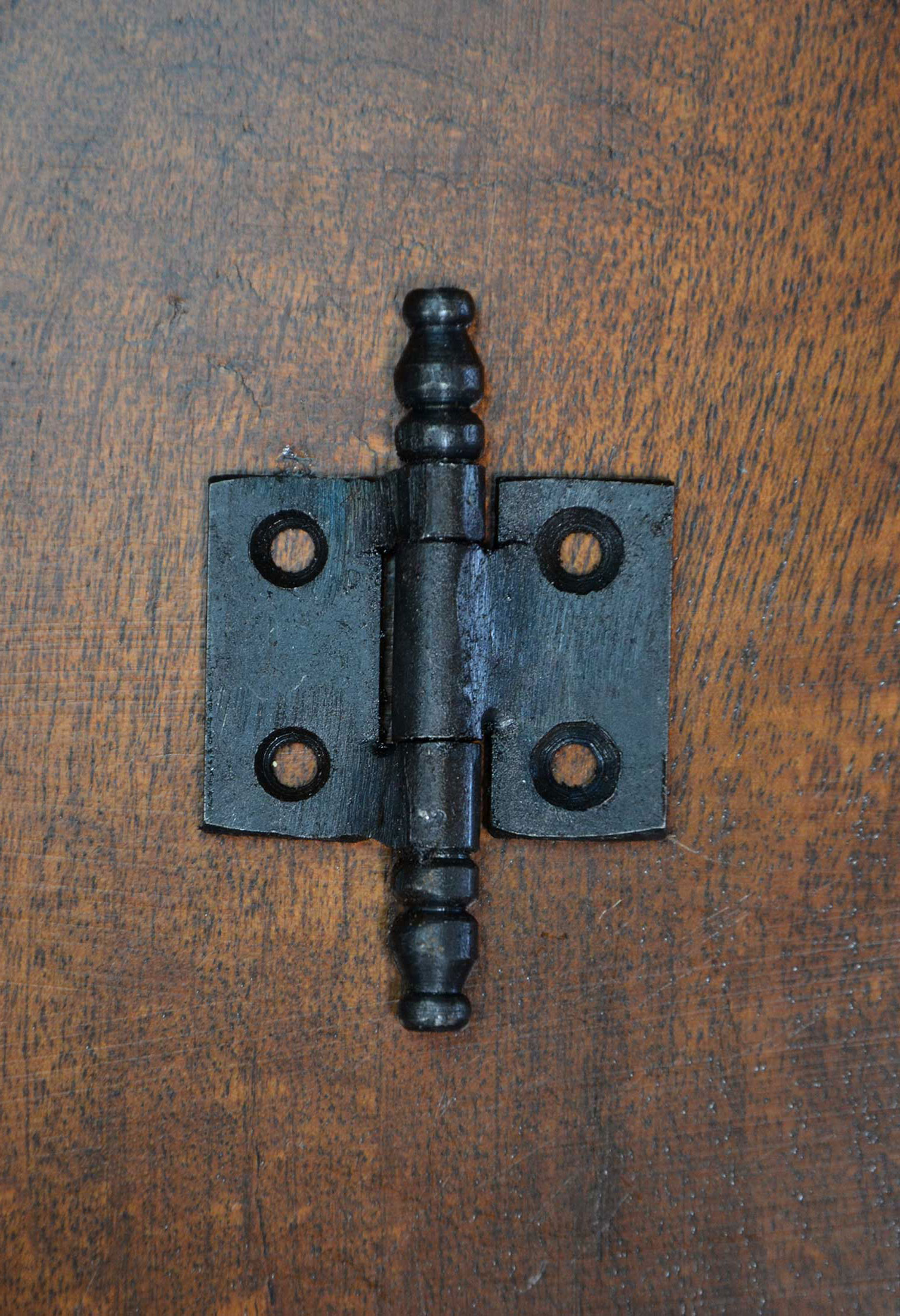 Small Cabinet Hinge Old World Hardware   DSC 1809 2 